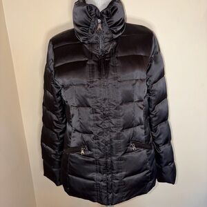 Guess Women's Elegant Black Puffer Jacket Size Medium